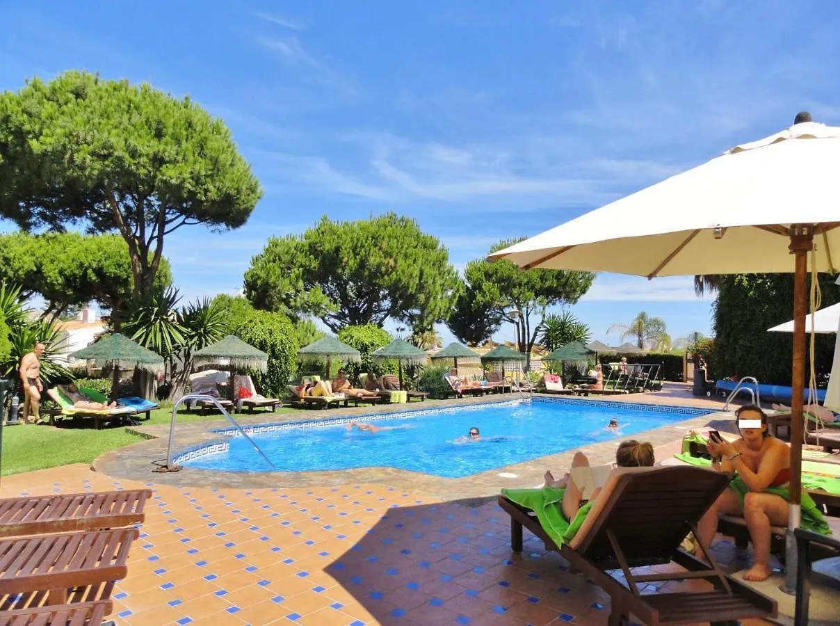 Dona Lola Patricia - Spacious 3 Bedroom Top Floor Apartment With Uninterrupted Sea Views - Only A Few Meters To Calahonda Beach - Costa Del Sol - Cs188 Mijas
