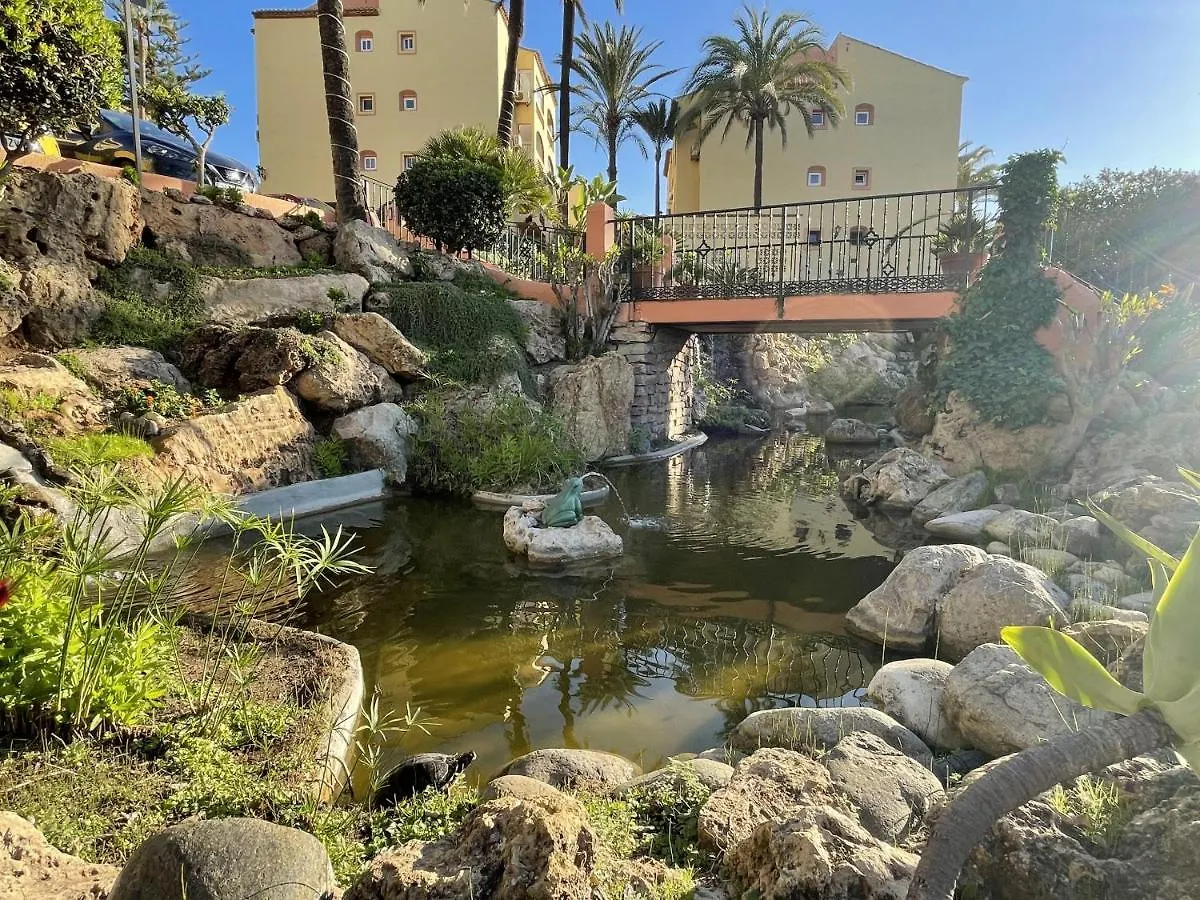Dona Lola Patricia - Spacious 3 Bedroom Top Floor Apartment With Uninterrupted Sea Views - Only A Few Meters To Calahonda Beach - Costa Del Sol - Cs188 Mijas Espanha