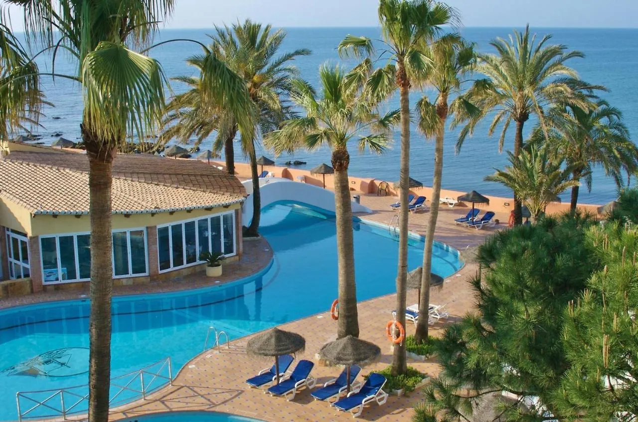 Dona Lola Patricia: Beachfront Calahonda Penthouse with Sea Views Mijas