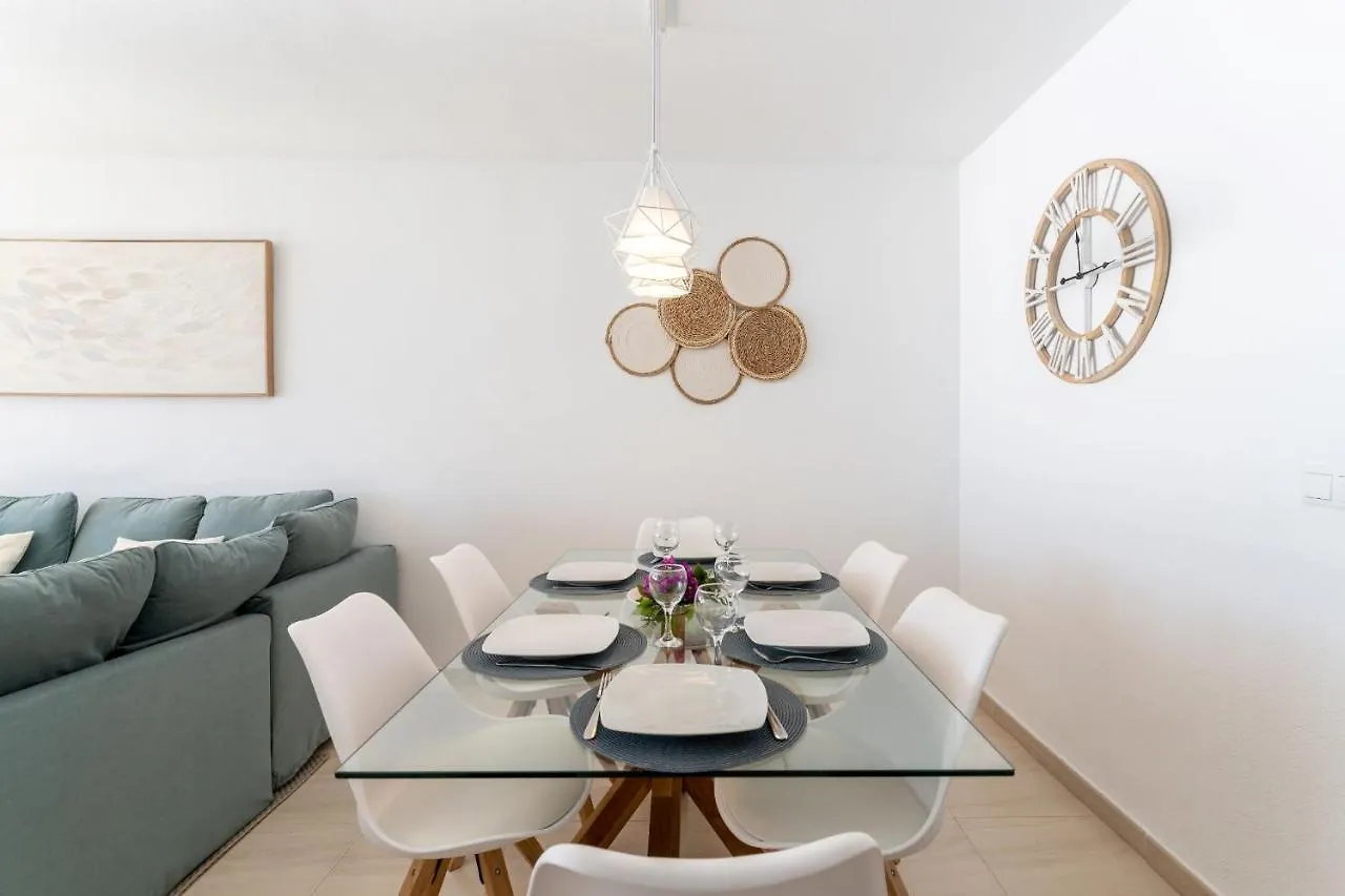 Dona Lola Patricia: Beachfront Calahonda Penthouse with Sea Views Mijas Apartment